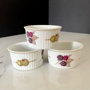 SET of 3 Evesham Ramekins by Royal Worcester